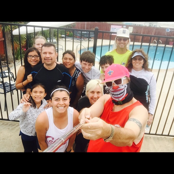 Meet your Posher, Kitty - Picture 3 of 3